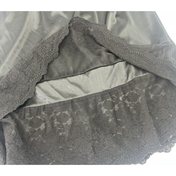 Vintage Black Half Slip Double Layered Lace Hem Size Small O2 Collection Korea - Picture 11 of 13